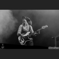 Rockharz_2018_Mr_Hurley_&_Die_Pulveraffen_02.jpg