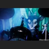 Milking_The_Goatmachine_05_IMG_7349.jpg